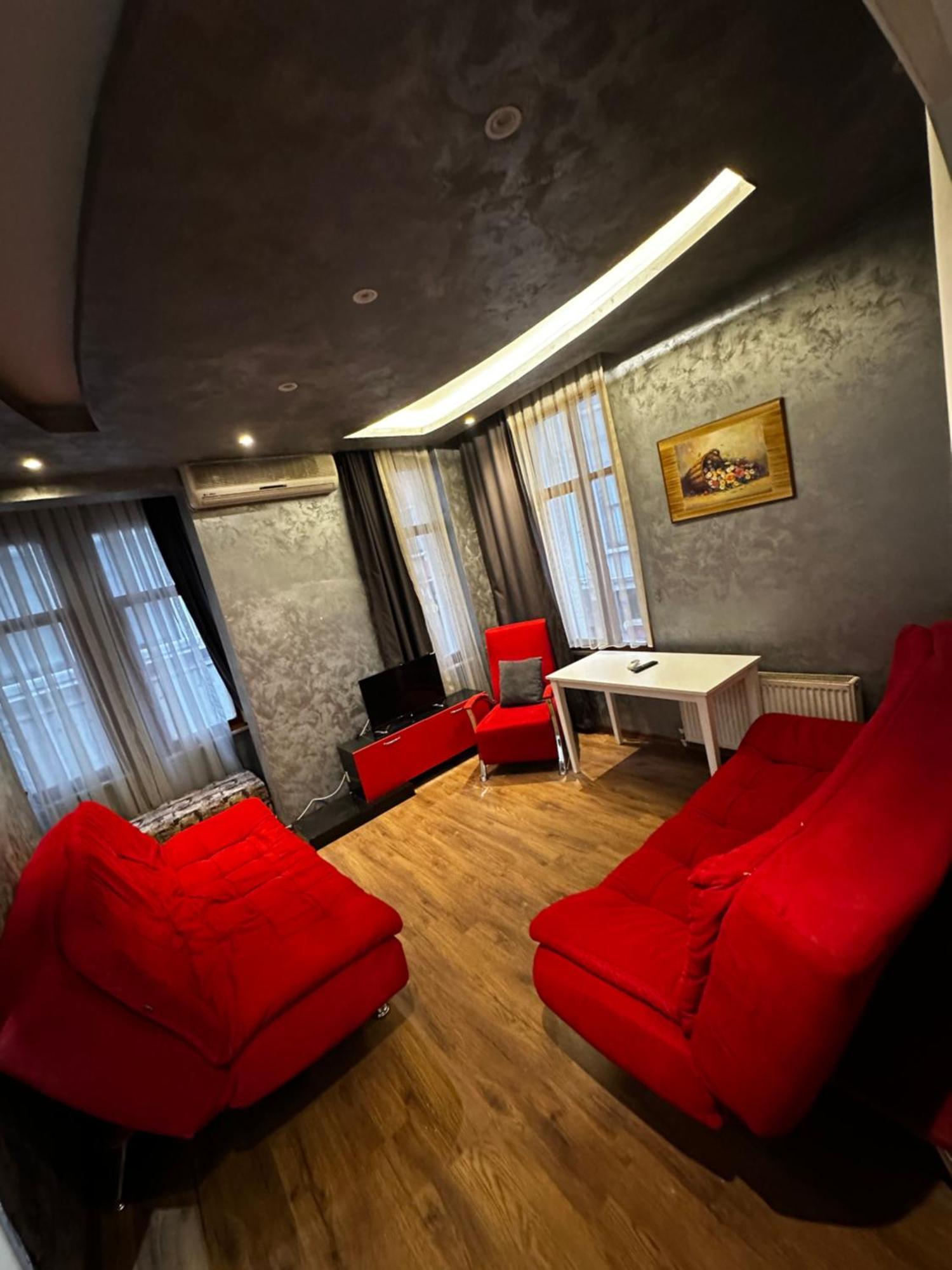 Alyon Suite Hotel Istanboel Buitenkant foto